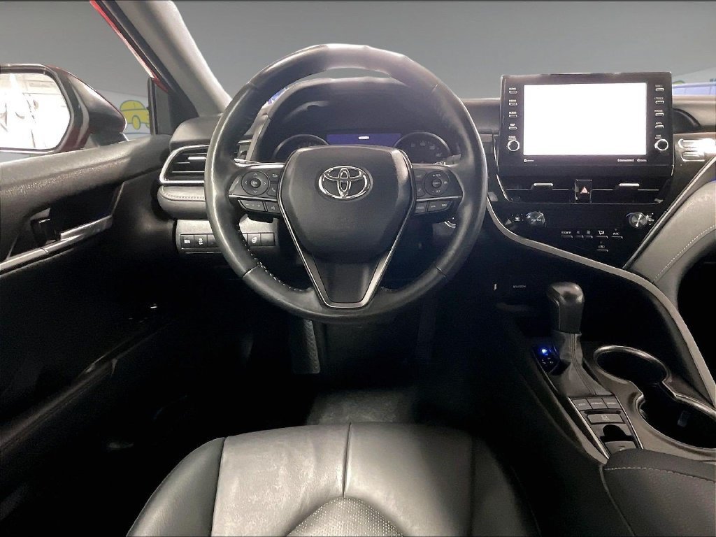 Used 2022 Toyota Camry XSE AWD/4WD image 17