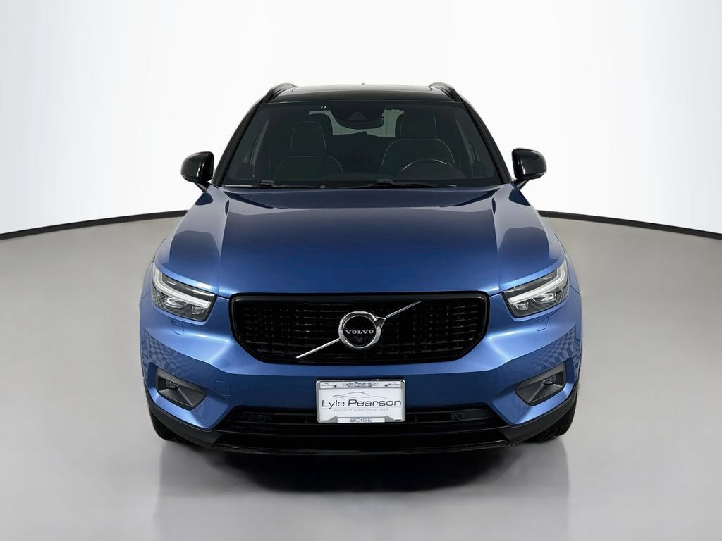 Used 2019 Volvo XC40 T5 R-Design AWD/4WD image 6