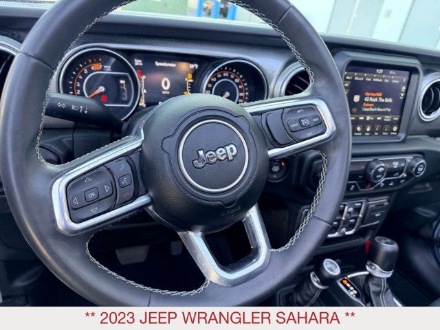 Certified 2023 Jeep Wrangler Unlimited Sahara w/ LED Lighting Group AWD/4WD image 15