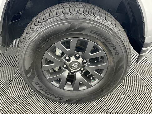 Used 2023 Toyota Tacoma SR5 w/ SR5 Appearance Package image 11