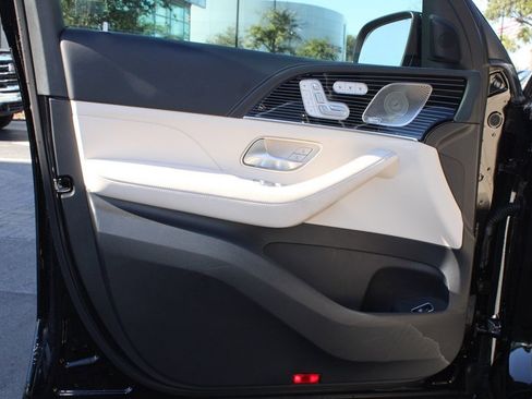 Certified 2024 Mercedes-Benz GLS 63 AMG 4MATIC image 11