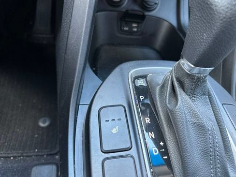 Used 2016 Hyundai Santa Fe SE FWD image 11