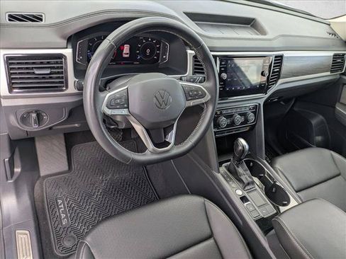 Used 2023 Volkswagen Atlas SE FWD image 10