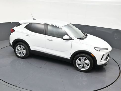 Used 2024 Buick Encore GX Preferred FWD image 18