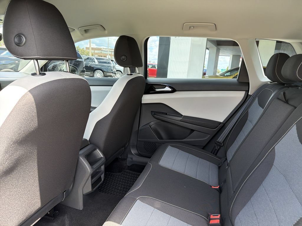 Used 2025 Volkswagen Taos S FWD image 19