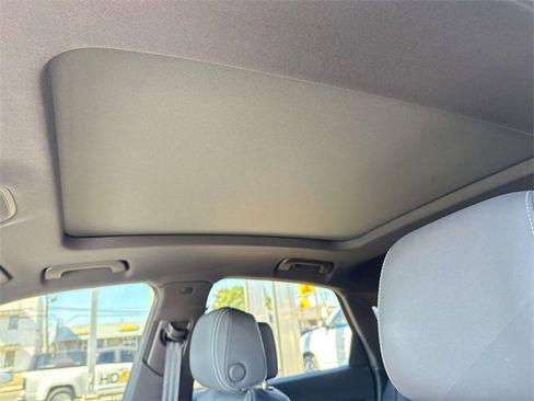 Used 2024 Audi SQ5 Premium Plus image 25