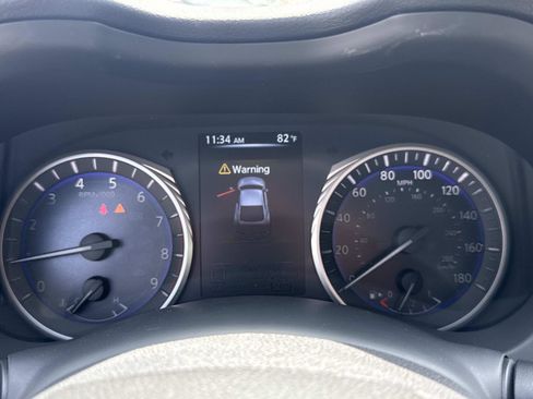 Used 2017 INFINITI Q60 3.0t RWD image 15