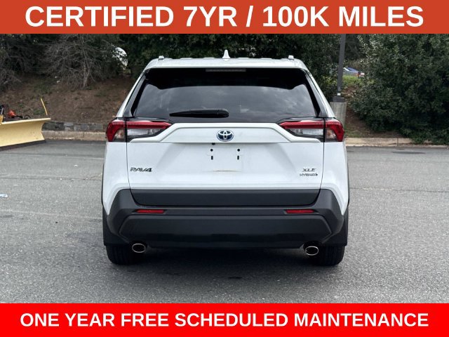 Used 2024 Toyota RAV4 XLE AWD/4WD image 3