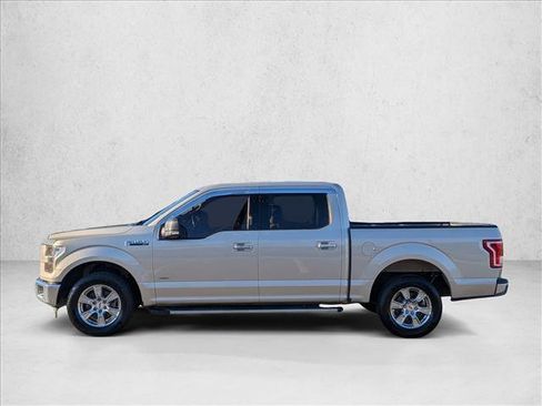 Used 2017 Ford F150 XLT w/ Equipment Group 302A Luxury image 9