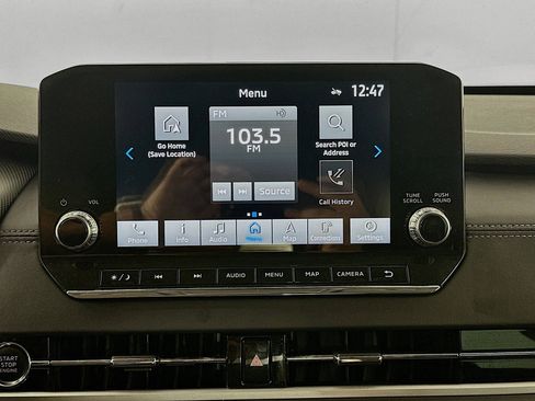 Used 2023 Mitsubishi Outlander SE image 21