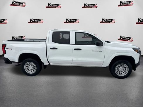 Used 2023 Chevrolet Colorado W/T image 4