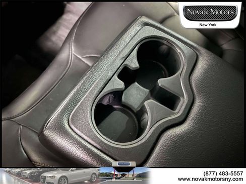 Used 2022 Jeep Compass Limited image 14