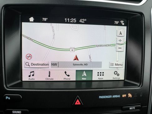 Used 2019 Ford Explorer Sport image 23