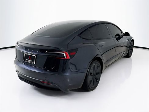 Used 2025 Tesla Model 3 Long Range image 8
