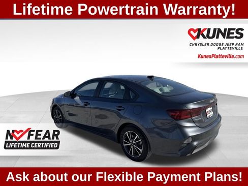 Used 2022 Kia Forte LXS w/ LXS Technology Package image 7