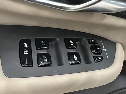 New 2026 Volvo XC90 T8 Plus image 22