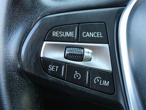 Used 2020 BMW 330i Sedan image 25