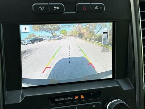 Used 2018 Ford F150 XLT w/ Equipment Group 302A Luxury image 24