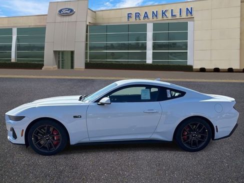 New 2026 Ford Mustang GT RWD image 4