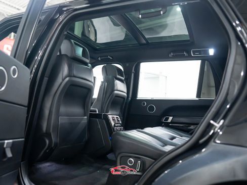 Used 2017 Land Rover Range Rover Long Wheelbase Supercharged image 22