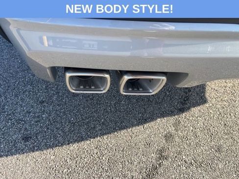 New 2026 Chevrolet Traverse LT w/ Driver Confidence Package image 6