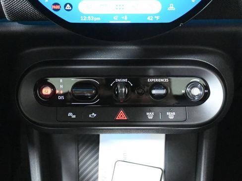 New 2026 MINI Cooper S FWD image 17