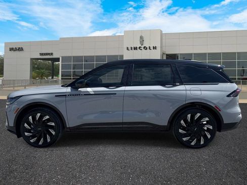 New 2026 Lincoln Nautilus Reserve w/ Jet Appearance Package AWD/4WD image 6