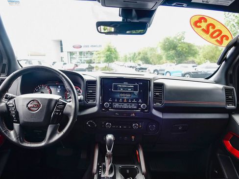 Used 2023 Nissan Frontier PRO-4X w/ Pro-4X Premium Package image 15