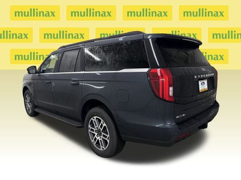 New 2025 Ford Expedition Max Active image 10