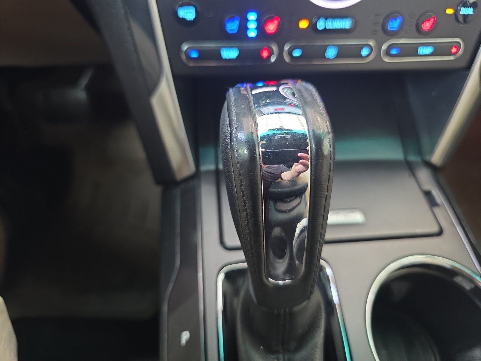 Used 2017 Ford Explorer Limited FWD image 19