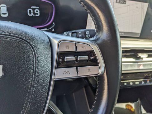 Certified 2025 Kia Telluride S image 33