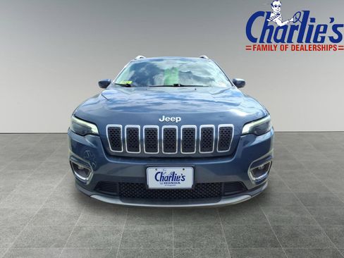 Used 2019 Jeep Cherokee Limited AWD/4WD image 2