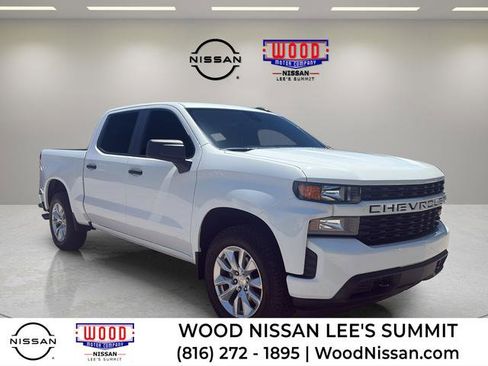 Used 2022 Chevrolet Silverado 1500 Custom w/ Safety Confidence Package AWD/4WD image 1
