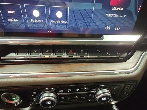 Used 2023 GMC Sierra 1500 SLT w/ SLT Premium Package image 19