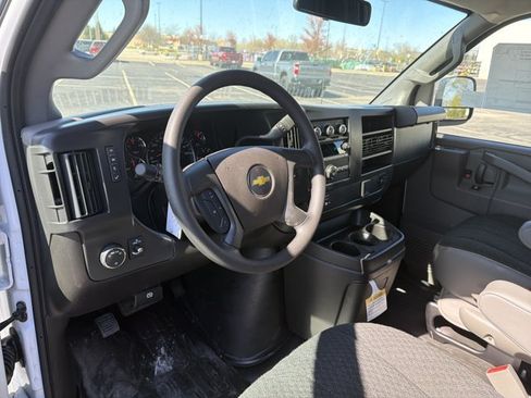 New 2026 Chevrolet Express 3500 w/ Driver Convenience Package RWD image 11