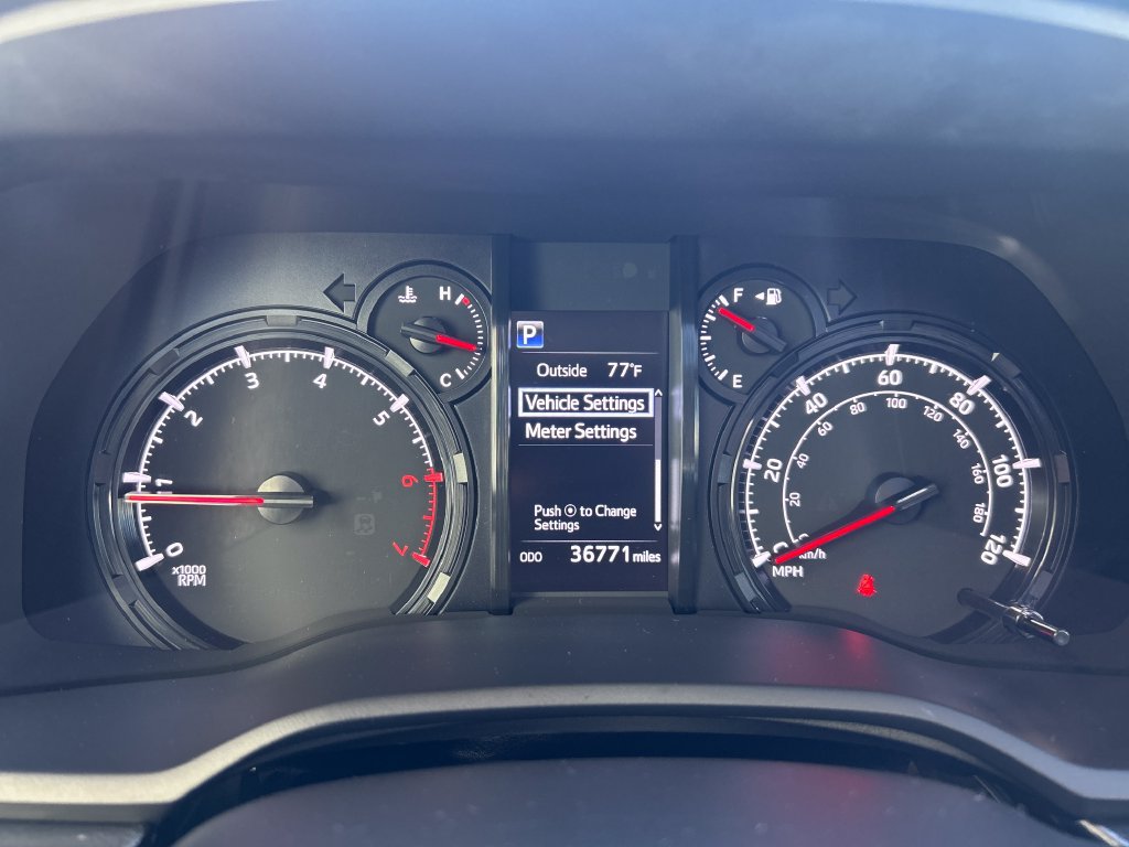 Certified 2023 Toyota 4Runner 40th Anniversary SE AWD/4WD image 18