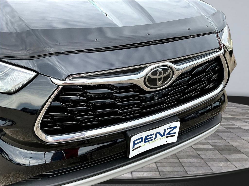 Used 2021 Toyota Highlander Limited AWD/4WD image 36