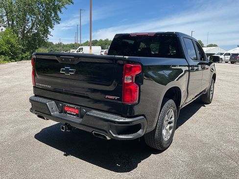 Used 2023 Chevrolet Silverado 1500 RST w/ Z71 Off-Road Package AWD/4WD image 7