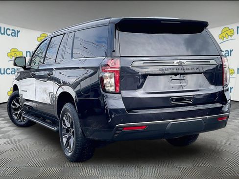 Used 2022 Chevrolet Suburban Z71 w/ Luxury Package image 4