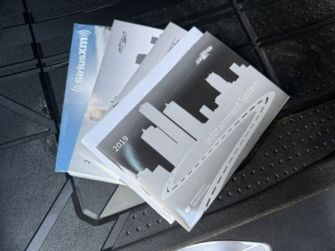 Used 2019 Chevrolet Silverado 1500 High Country image 23