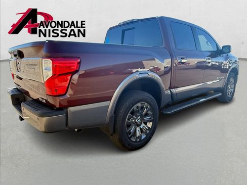 Certified 2017 Nissan Titan Platinum Reserve image 4