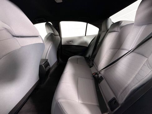 Certified 2025 Toyota Corolla SE w/ Convenience Package FWD image 38