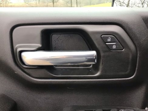 New 2026 Chevrolet Silverado 1500 Custom image 26