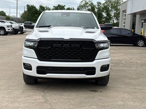 New 2026 RAM 1500 Express AWD/4WD image 11
