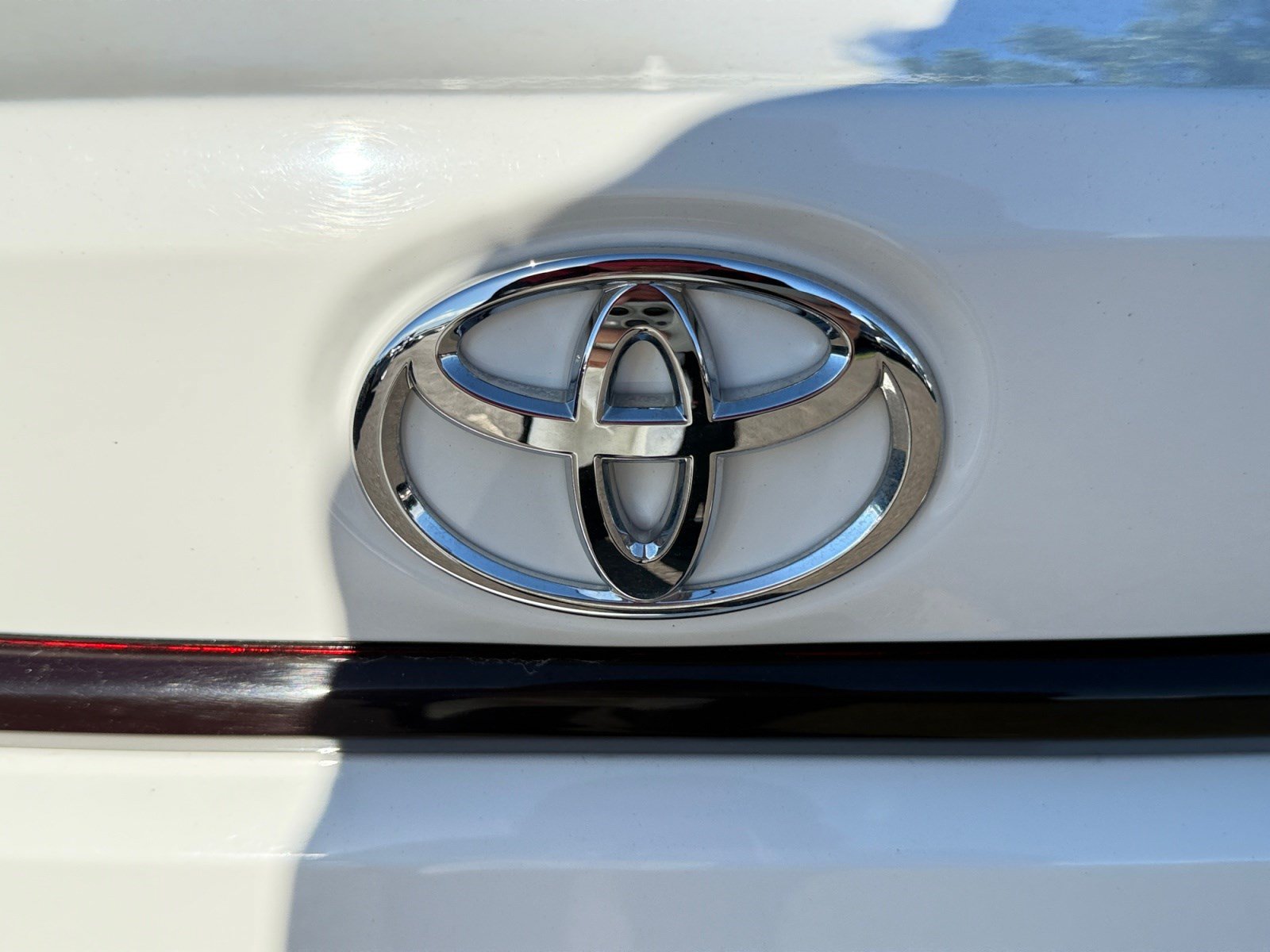 Used 2020 Toyota Corolla LE FWD image 22