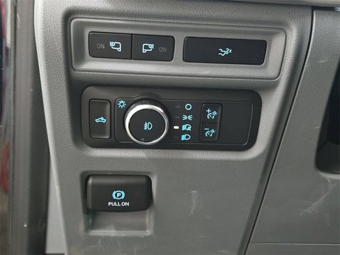 Used 2022 Ford F150 XLT w/ Equipment Group 302A High image 26