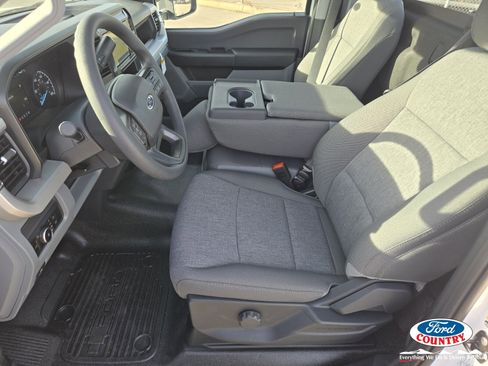 New 2026 Ford F250 XL w/ XL Chrome Package image 7