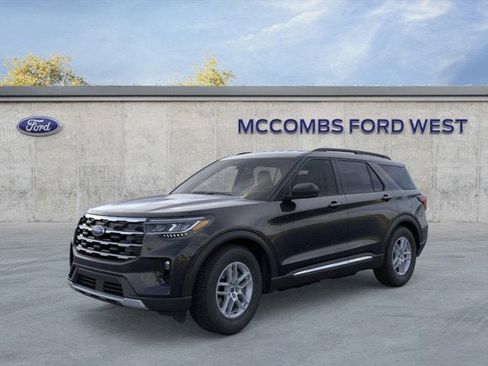 New 2025 Ford Explorer Active w/ Active Comfort Package image 4