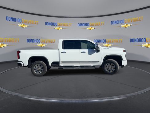 New 2026 Chevrolet Silverado 2500 High Country w/ Z71 Off-Road Package AWD/4WD image 12