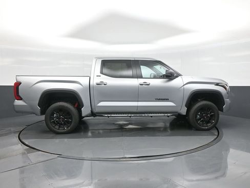 New 2026 Toyota Tundra SR5 image 8